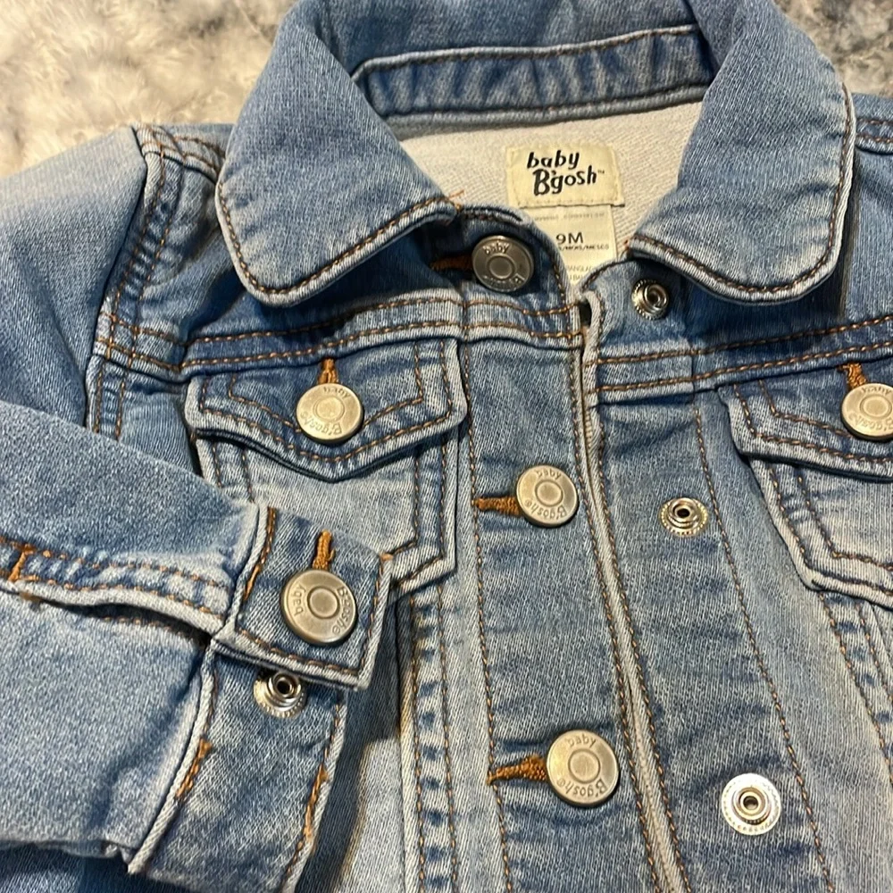 🩵 B’gosh Baby denim Jean jacket Button front in size 9 M JUST SO STINKIN CUTE